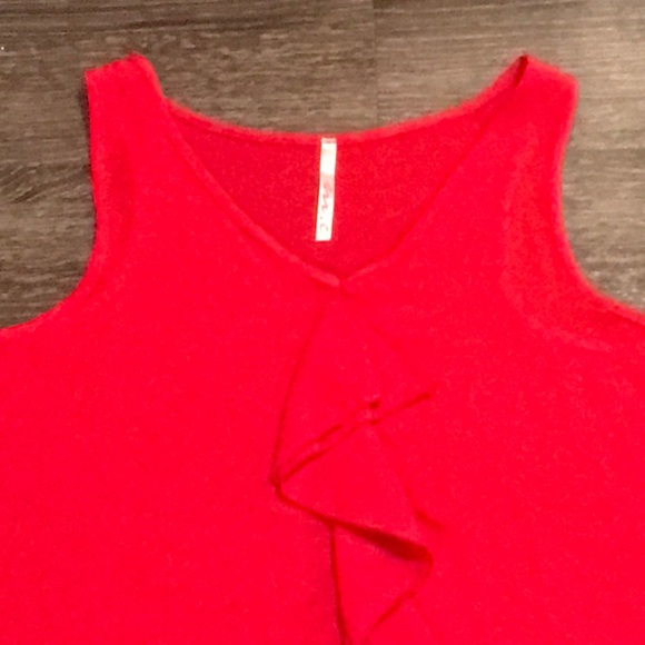 Center Ruffle Tank - Picture 2 of 3